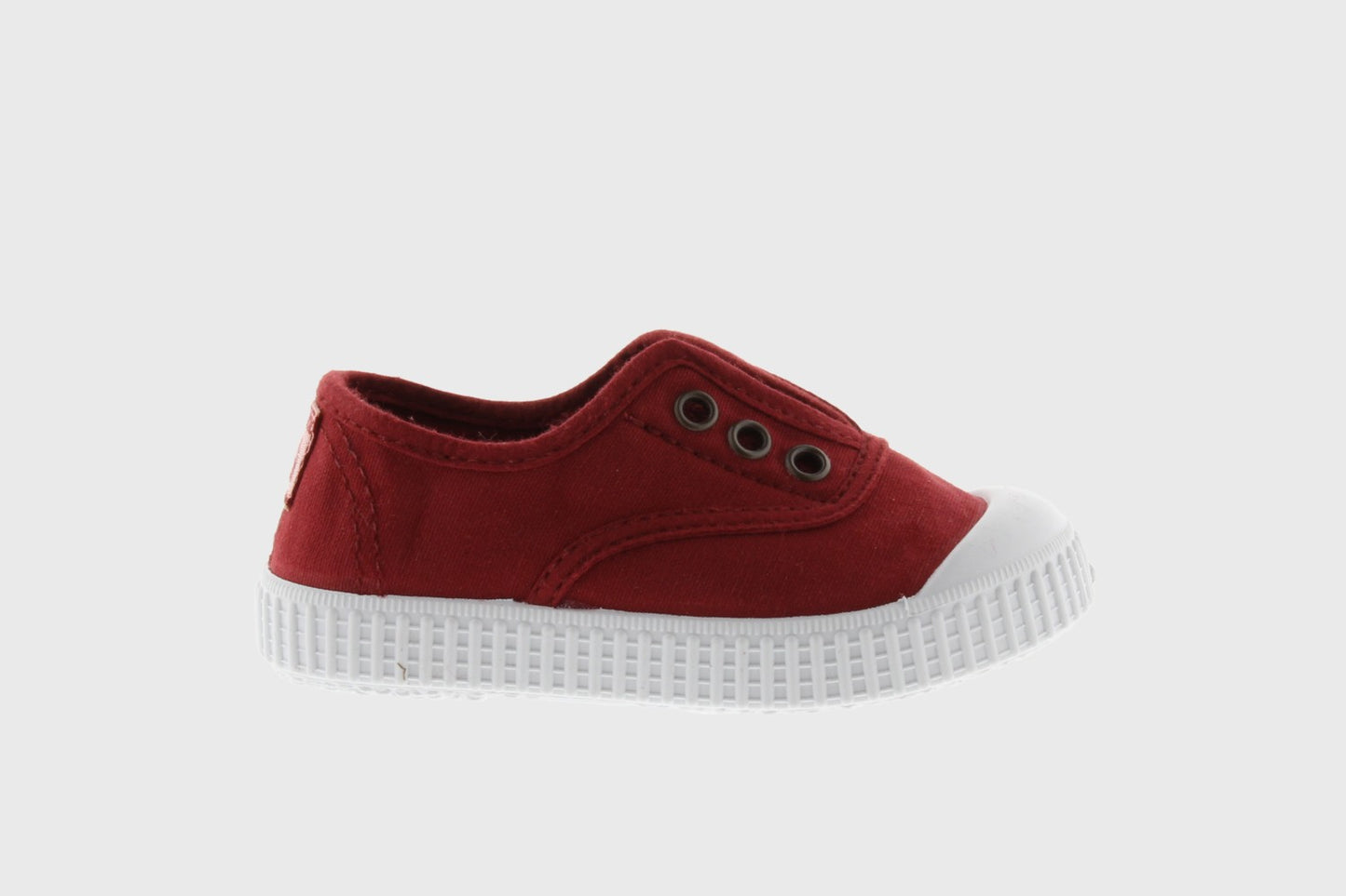 Victoria Classic Sneaker - Red